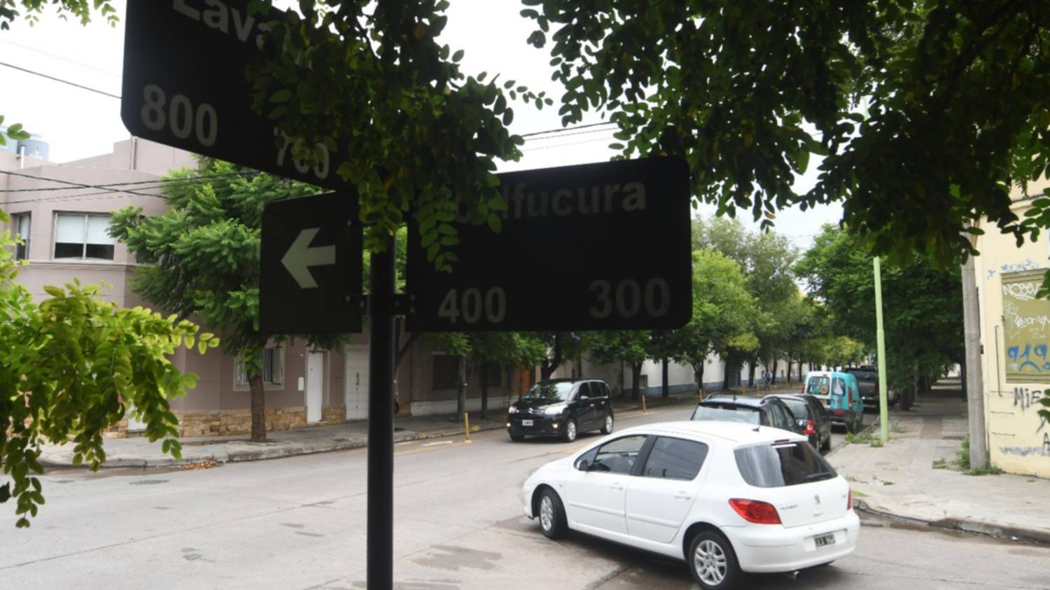 Choque y dudas, ¿la derecha pierde prioridad de paso ante una doble vía?