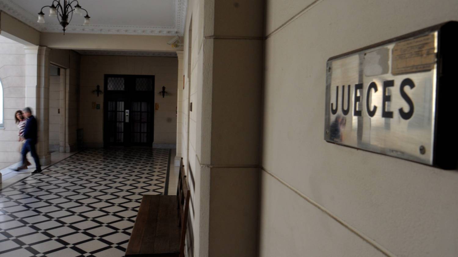 Piden una pena en suspenso para un acusado de tener material de abuso infantil