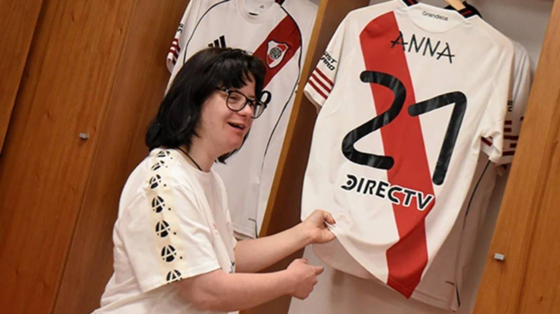 El detalle que tendrá hoy la camiseta de River ante Sarmiento por el Día Mundial del Síndrome de Down