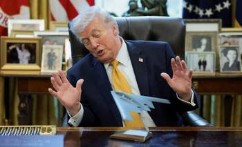 En medio del apagón total en la isla, Donald Trump amenazó con tomar Cuba