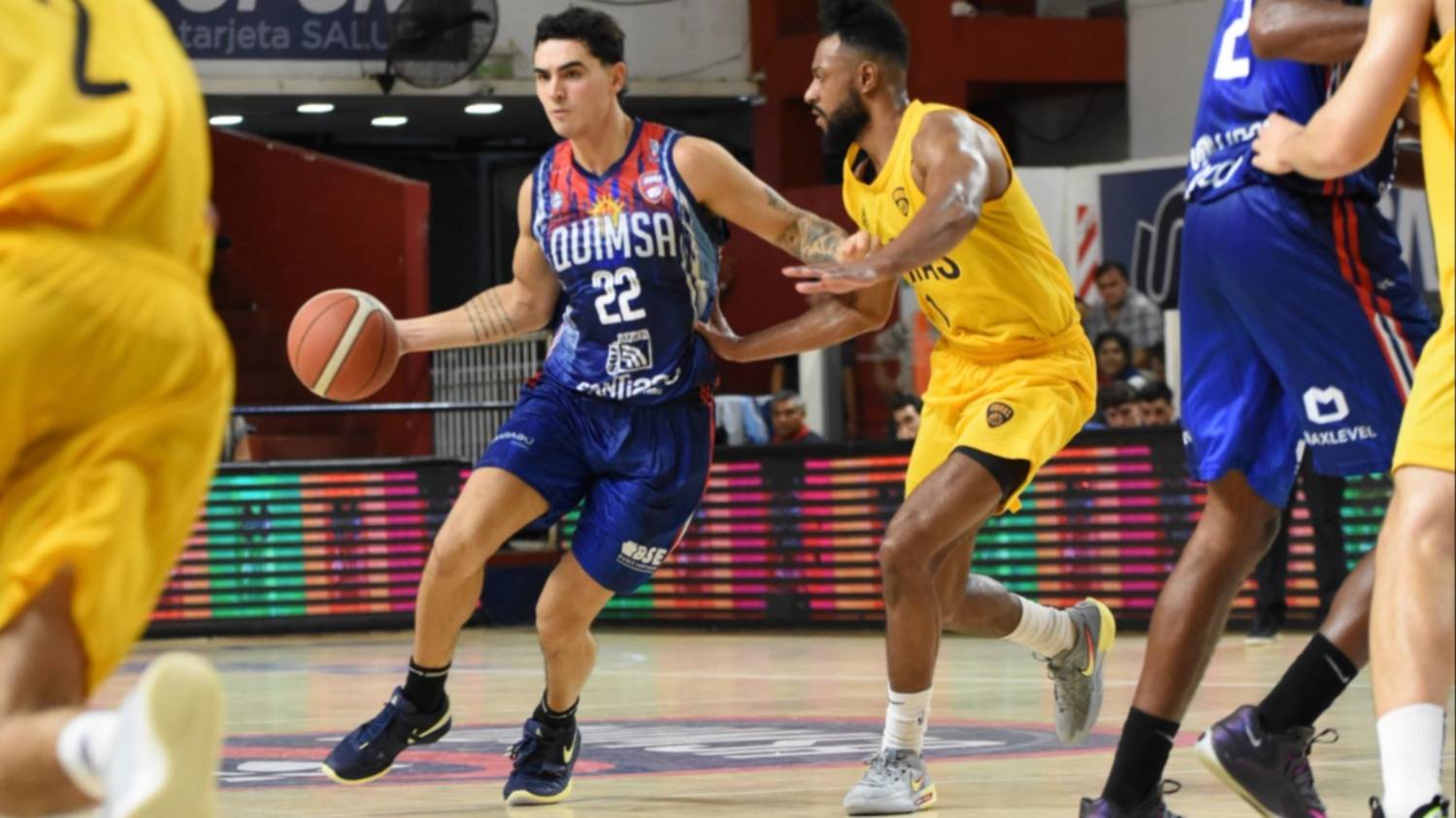 Gran partido de Ruesga en Quimsa y mucha participación de los bahienses en Liga Nacional