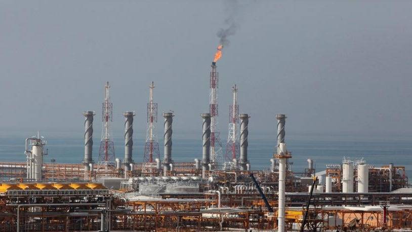 Tras un ataque a su infraestructura de gas, Irán amenazó a las instalaciones energéticas de los países del Golfo