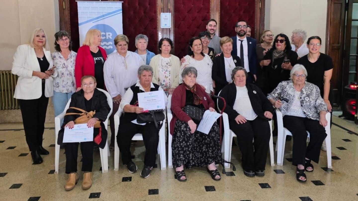 Reconocieron a enfermeras del Hospital Naval durante la guerra de Malvinas