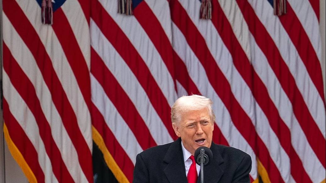 Dura advertencia de Trump a Irán si no abre el estrecho de Ormuz