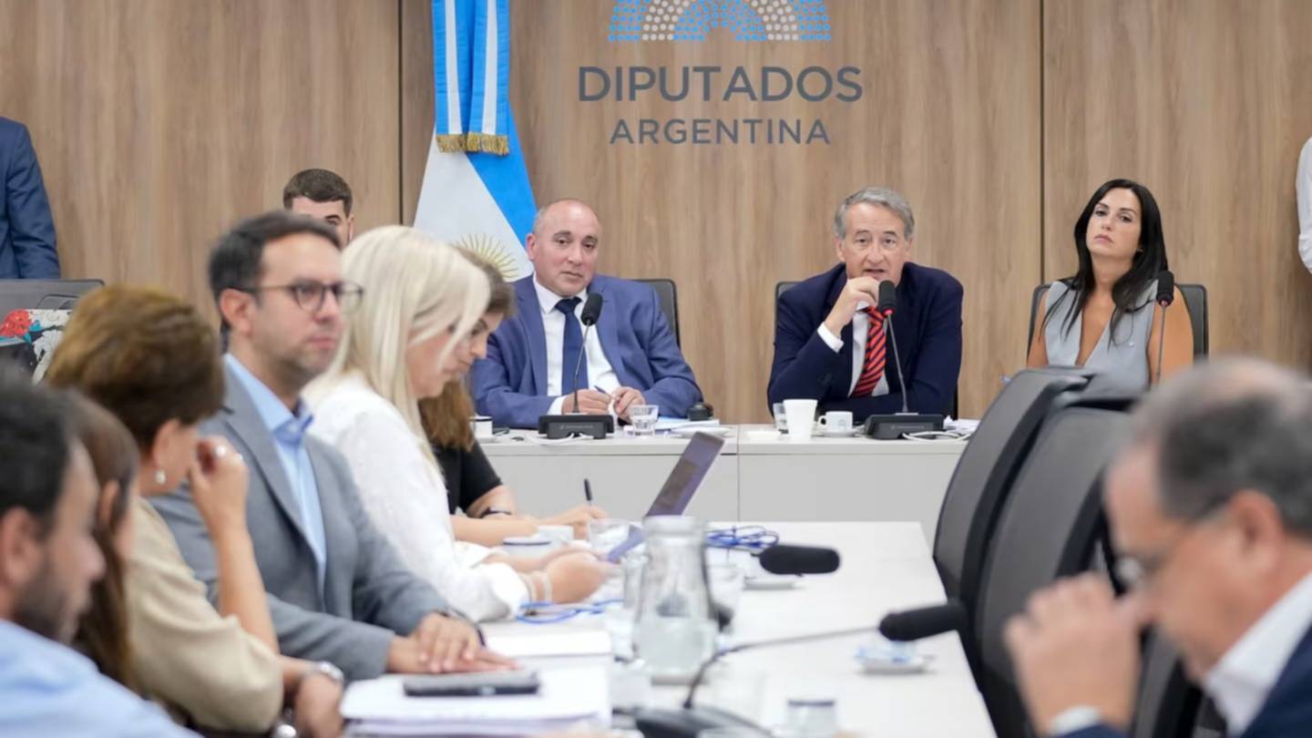 El Gobierno busca aprobar la nueva Ley de Glaciares, con cuestionamientos de la oposición