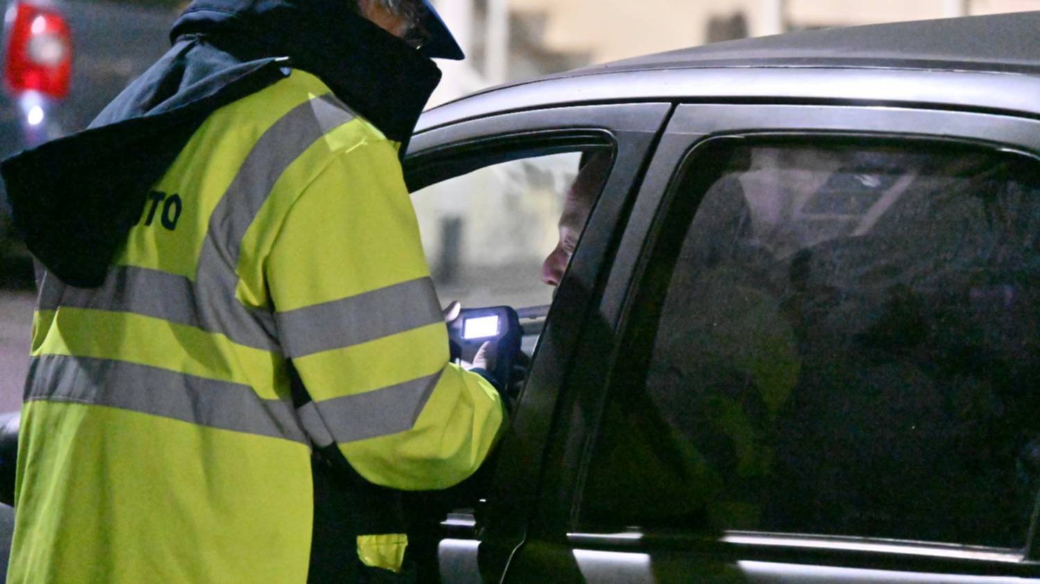 Operativos de tránsito y en comercios de la ciudad