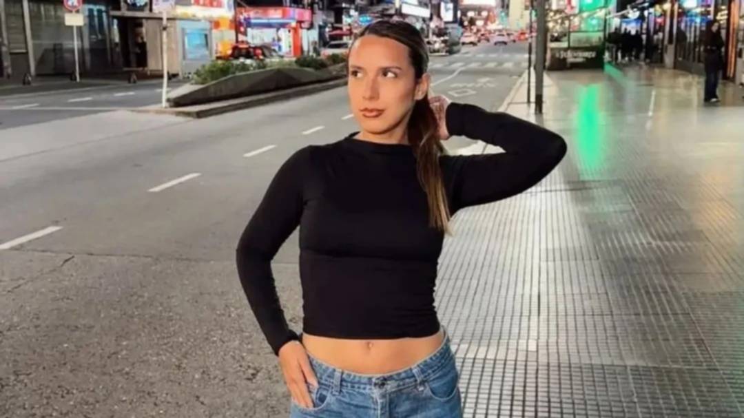 La abogada argentina detenida en Brasil continúa con tobillera y a la espera de una decisión