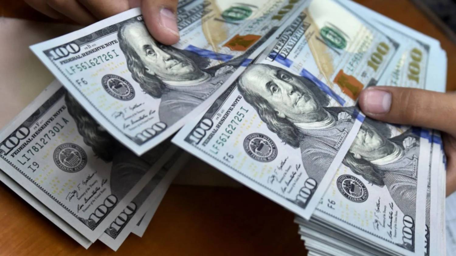 Dólar en Bahía Blanca: a cuánto finalizaron este martes todas las cotizaciones