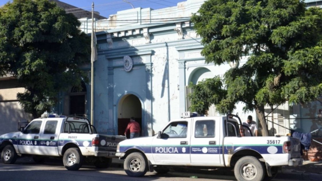 Encontraron a tres personas pescando en el balneario Maldonado y las arrestaron