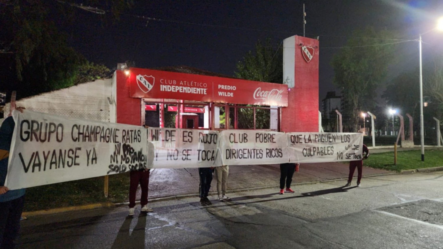 La crisis del Rojo: a quiénes y cuánto debe Independiente - La Nueva