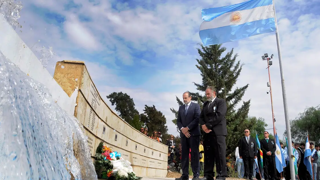 Susbielles: "El legado de los veteranos de Malvinas nos tiene que inspirar para trabajar en unidad" Susbielles: "El legado de los veteranos de Malvinas nos tiene que inspirar para trabajar en unidad"