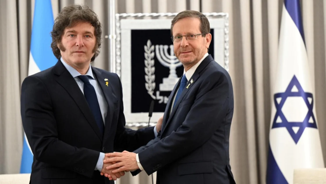 “Ha sido un amigo y aliado leal”, dijo el presidente de Israel sobre el apoyo de Milei tras el ataque de Irán “Ha sido un amigo y aliado leal”, dijo el presidente de Israel sobre el apoyo de Milei tras el ataque de Irán