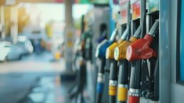 Nafta y gasoil: en mayo podrían aumentar un 8% y el Gobierno estudia postergar nuevas subas