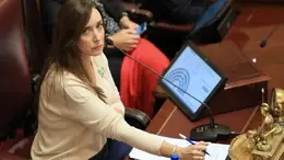"Soy hija de la universidad pública", el descargo de Villarruel tras la marcha universitaria