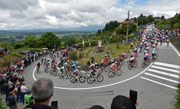 Ciclismo: sabato il Giro d'Italia è a Bahia