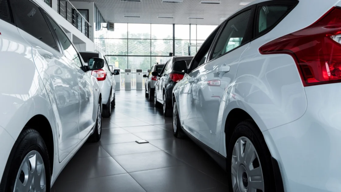 Las ventas de autos acumulan una suba de más de 90 % en el primer trimestre Las ventas de autos acumulan una suba de más de 90 % en el primer trimestre
