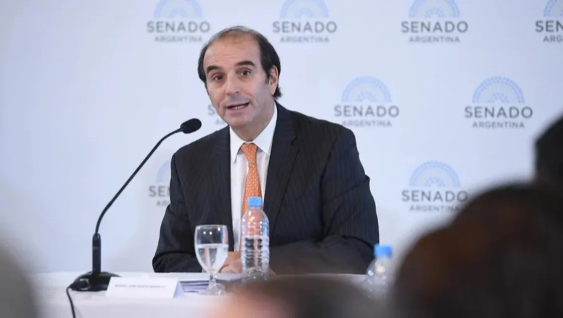 Por no tener acuerdo del Senado, le prohibieron a García-Mansilla dictar sentencias Por no tener acuerdo del Senado, le prohibieron a García-Mansilla dictar sentencias