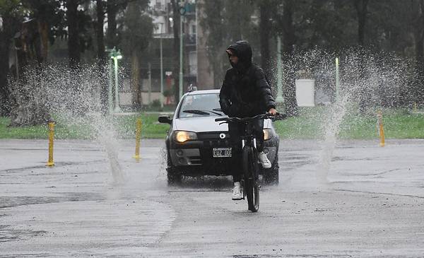 Rige una alerta amarilla por tormentas para todo el día en Bahía Blanca ...