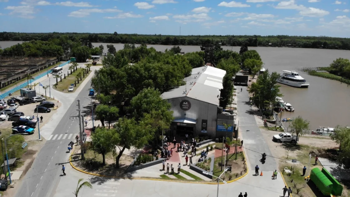 No es el Mercado de Frutos: la escapada ideal con productos locales y naturaleza frente al río
