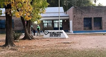 Tragedia en una escuela de Santa Fe: murió un docente en plena clase