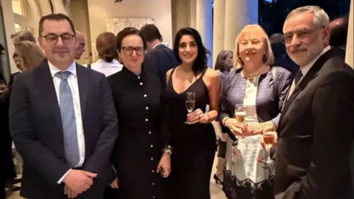 Una diputada libertaria afirmó que se reunió con el embajador de Checoslovaquia, país disuelto en 1992