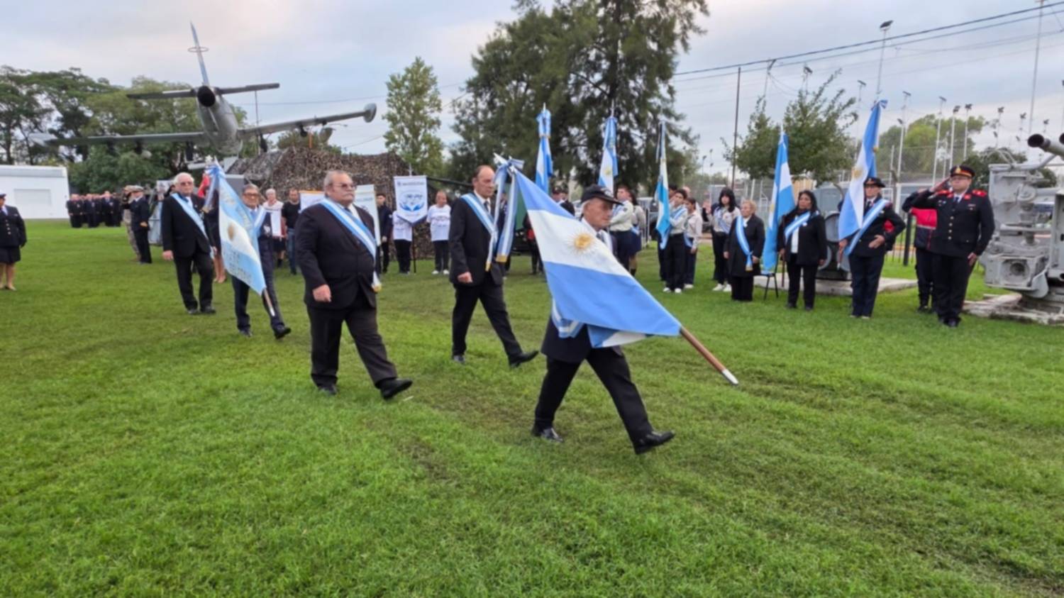 Los veteranos y héroes de Malvinas fueron homenajeados hoy en Punta Alta y la Base Naval