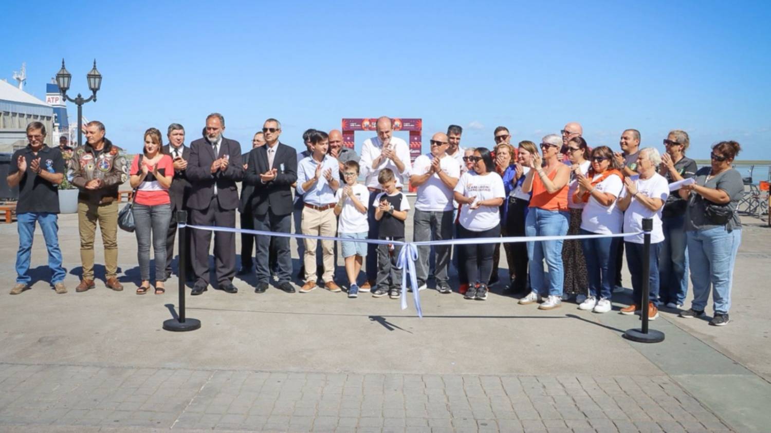 Mar, tradición y comunidad: arrancó la Fiesta del Camarón y el Langostino en Ingeniero White