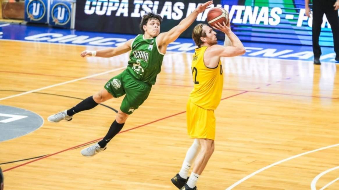 Ferro, con Jano Martínez y Bettiga, no pudo en la final ante Obras: 90-78