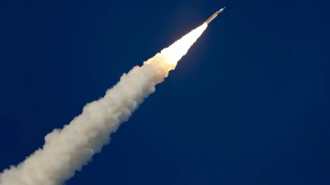 Artemis II se encuentra a mitad de camino de su viaje a la Luna