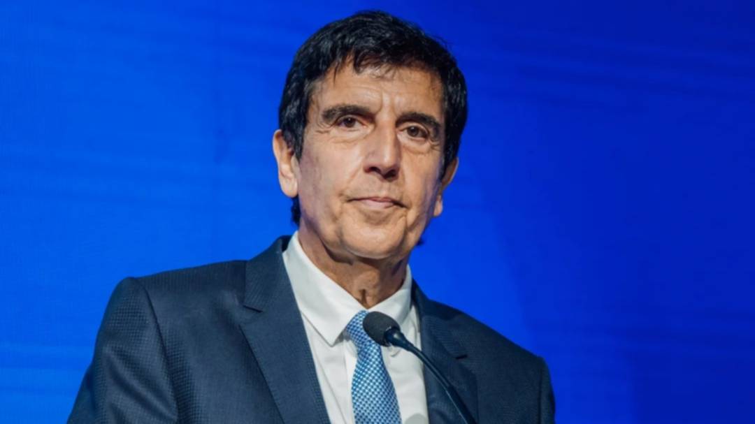 Melconian le respondió a Caputo por sus críticas hacia la devaluación: “Basta de decir esas mentiras, que no nos corran más con eso"