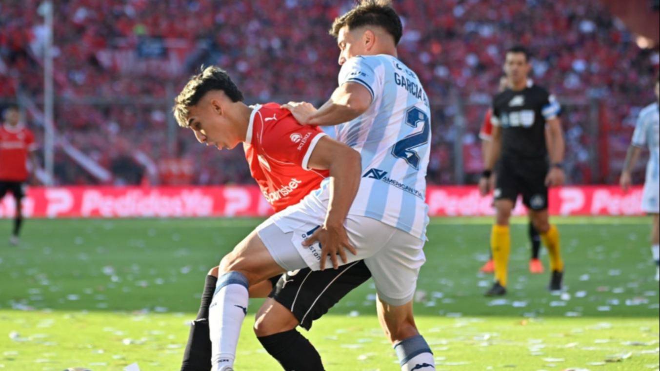 Independiente le ganó a Racing 1 a 0. "Maravilla" Martínez erró un penal