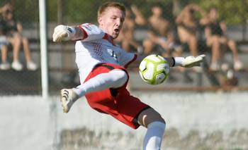 Inan Bauer llegó desde Guatraché para ganarse un lugar en el arco cerrense