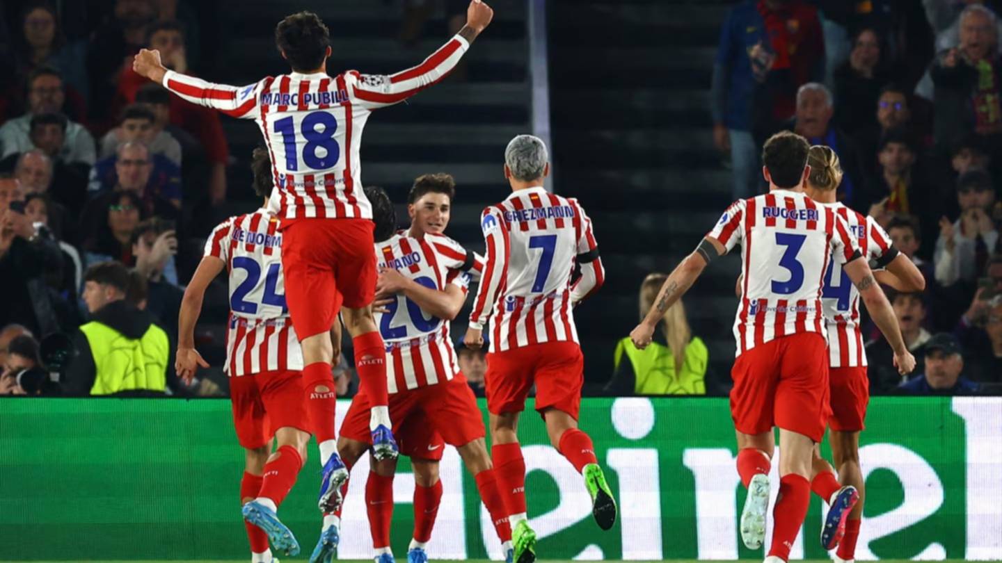 Champions League: Atlético Madrid pierde 2 a 1 ante Barcelona pero está pasando