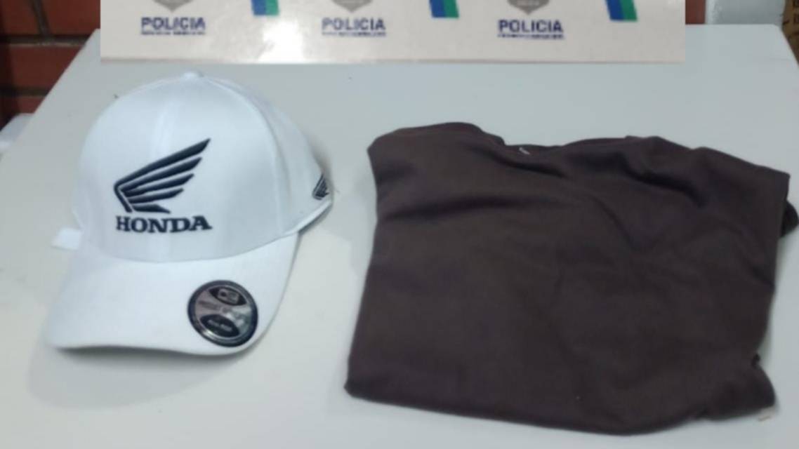 Capturan a un joven por el robo de ropa en el centro bahiense