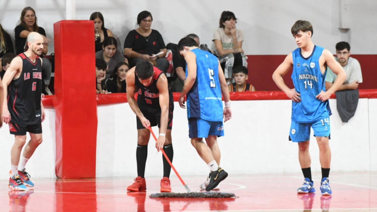  La Falda le pasó el trapo a El Nacional, en una de sus mejores noches de los últimos tiempos