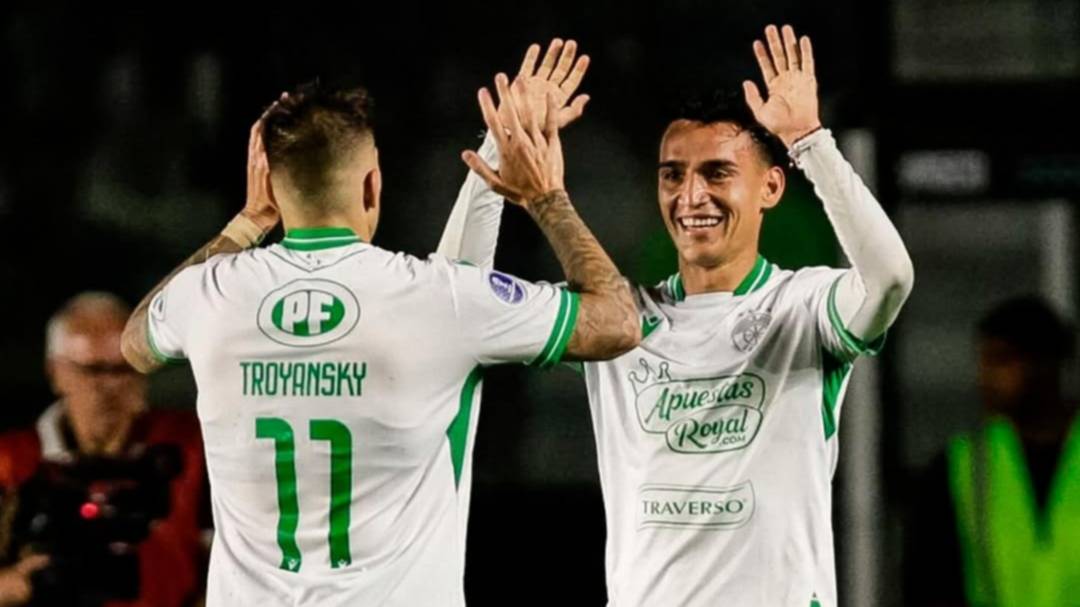 Un exdelantero de Olimpo le dio un triunfo histórico al Audax Italiano en Brasil