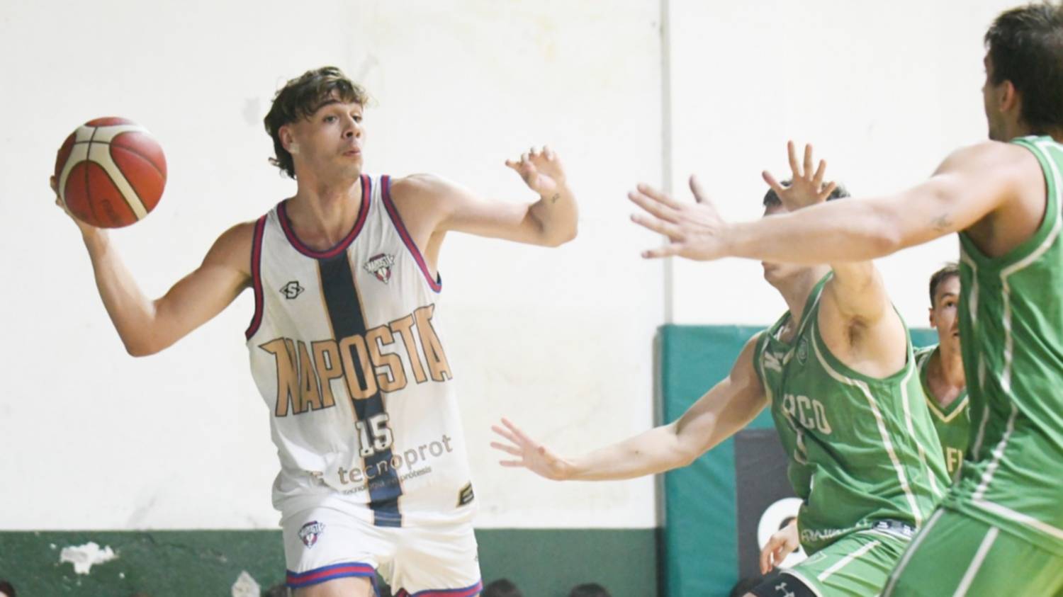 LBB Oro: Napostá, Estudiantes, Pueyrredón, Estrella y Liniers, las visitas de los 80...