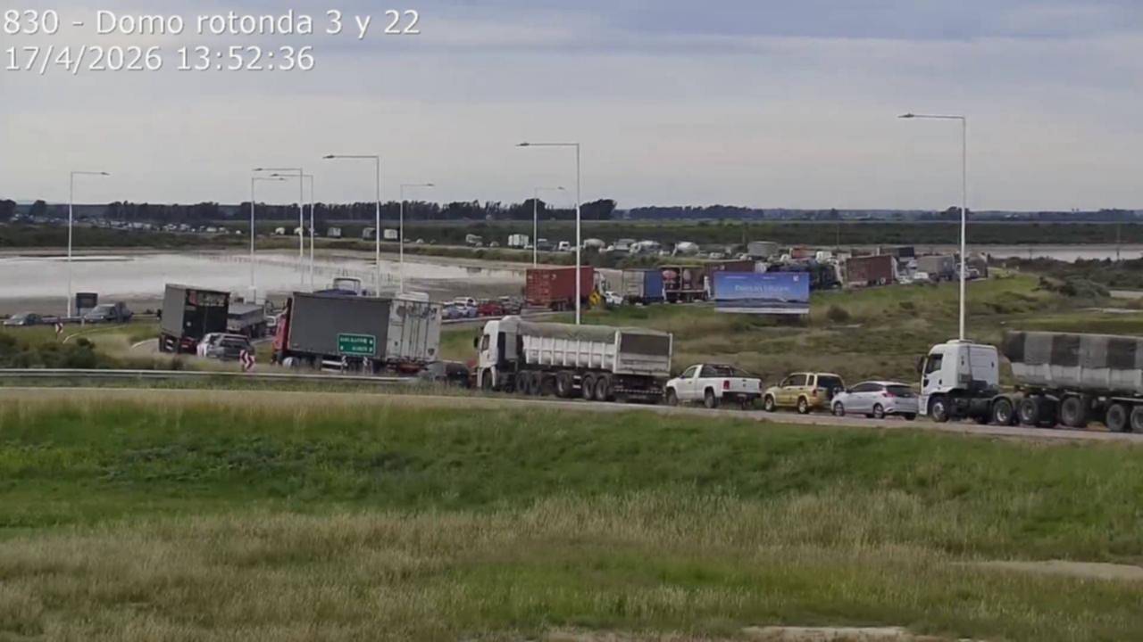 Caos en la Ruta 3: trabajos de bacheo y demoras kilométricas entre Cerri y Médanos