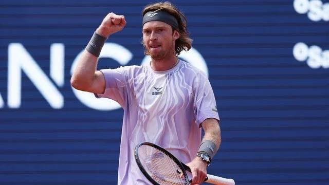 Rublev y Fils dieron vuelta sus respectivos partidos y se enfrentarán en la final del ATP 500 de Barcelona