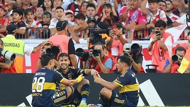 En final con polémica, Boca se quedó con el Superclásico ante River por 1-0