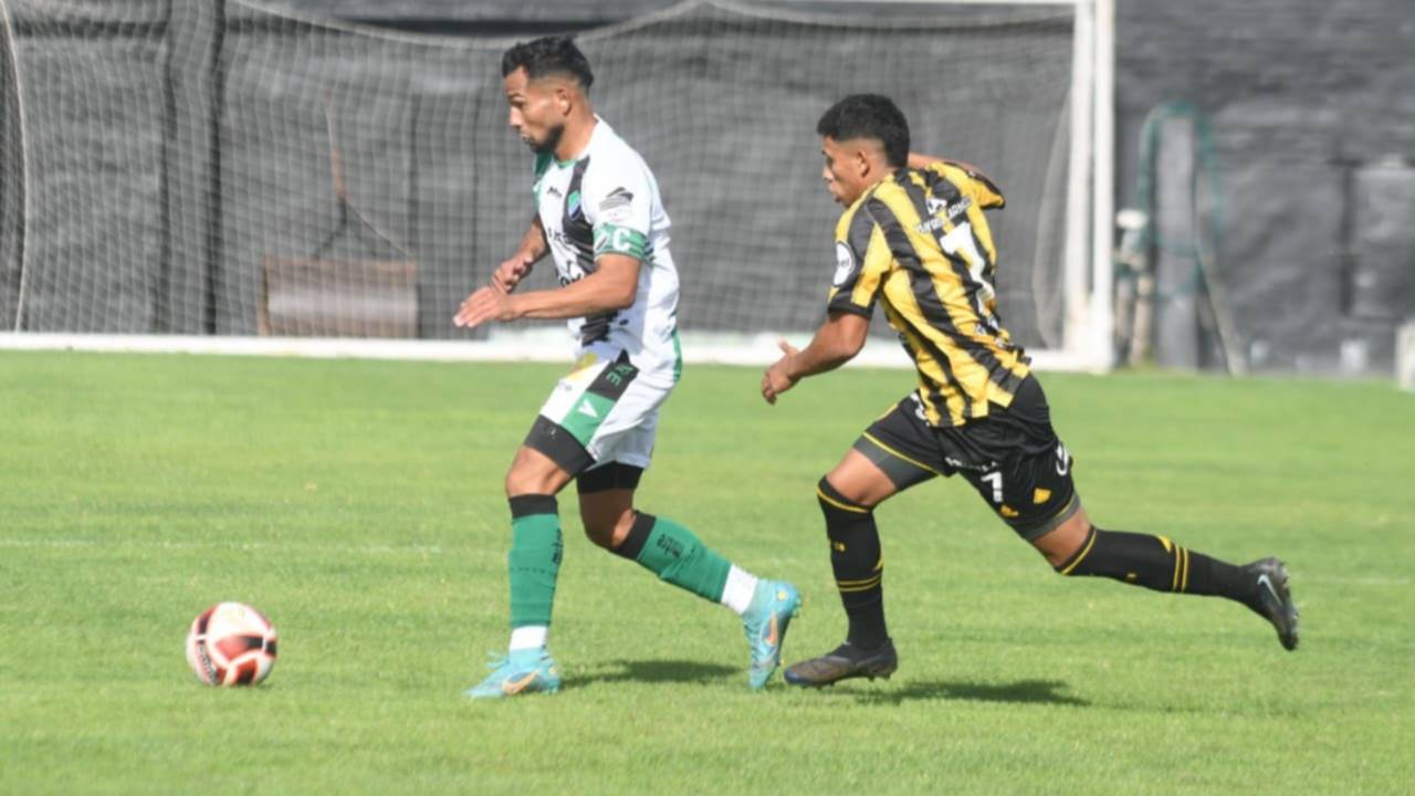 "Es cuestión de que se abra el arco", remarcó Marcos Pinto, capitán de Villa Mitre