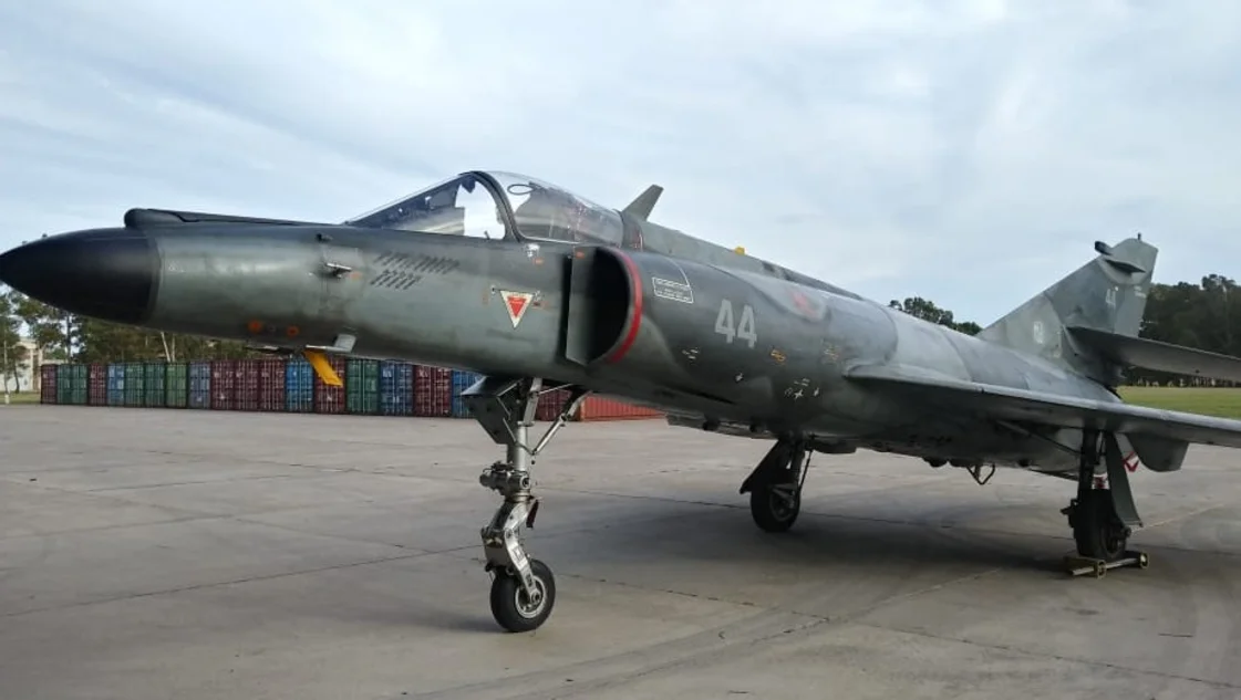 Los Super Etendard en Bahía,  Aguad y la “paradoja” del número 44