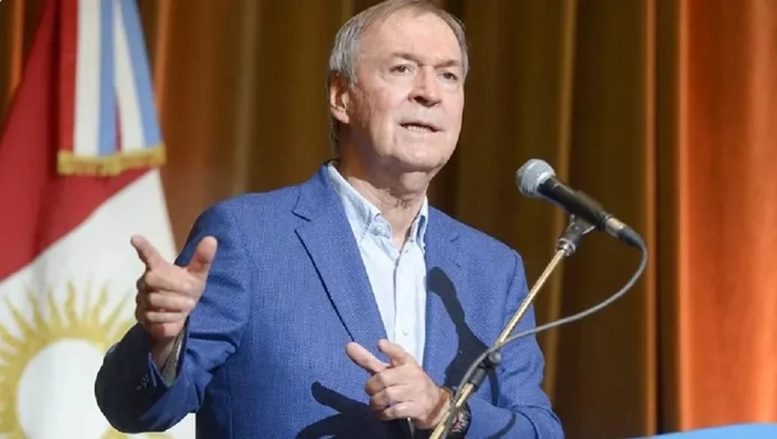 Juan Schiaretti confirmó que será precandidato presidencial Juan Schiaretti confirmó que será precandidato presidencial