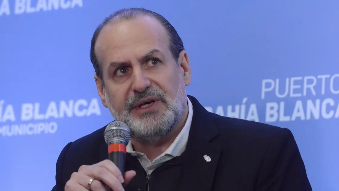 Con una comparación, Susbielles resaltó las ventajas de Bahía Blanca para el proyecto de GNL