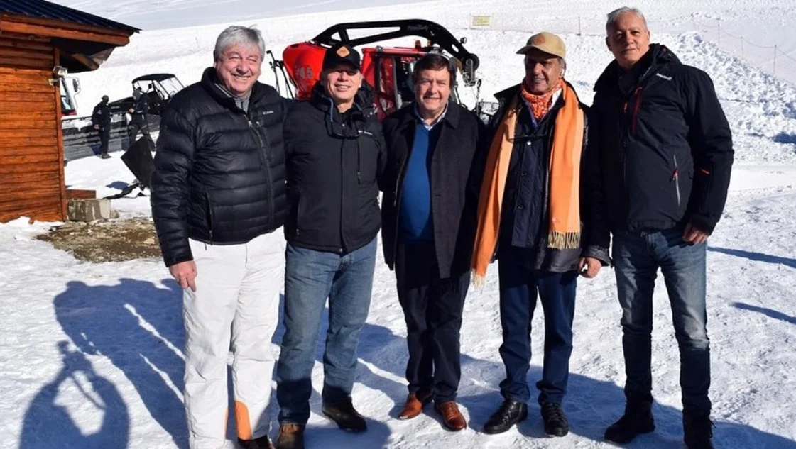 Dámaso Larraburu recibió a Daniel Scioli en Bariloche Dámaso Larraburu recibió a Daniel Scioli en Bariloche
