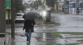 El pronóstico: se esperan lluvias en Bahía para el fin de semana y emiten un alerta amarillo