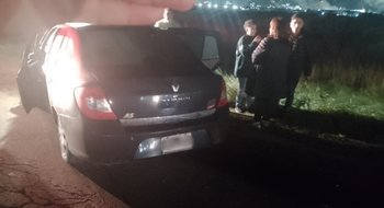 Un camionero se dio a la fuga tras el choque con un auto que dejó a una mujer herida