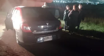 Un camionero se dio a la fuga tras el choque con un auto que dejó a una mujer herida