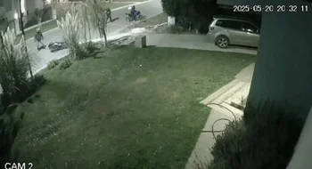 Video: quisieron robarle la moto y le dispararon en los genitales en Altos de Bahía
