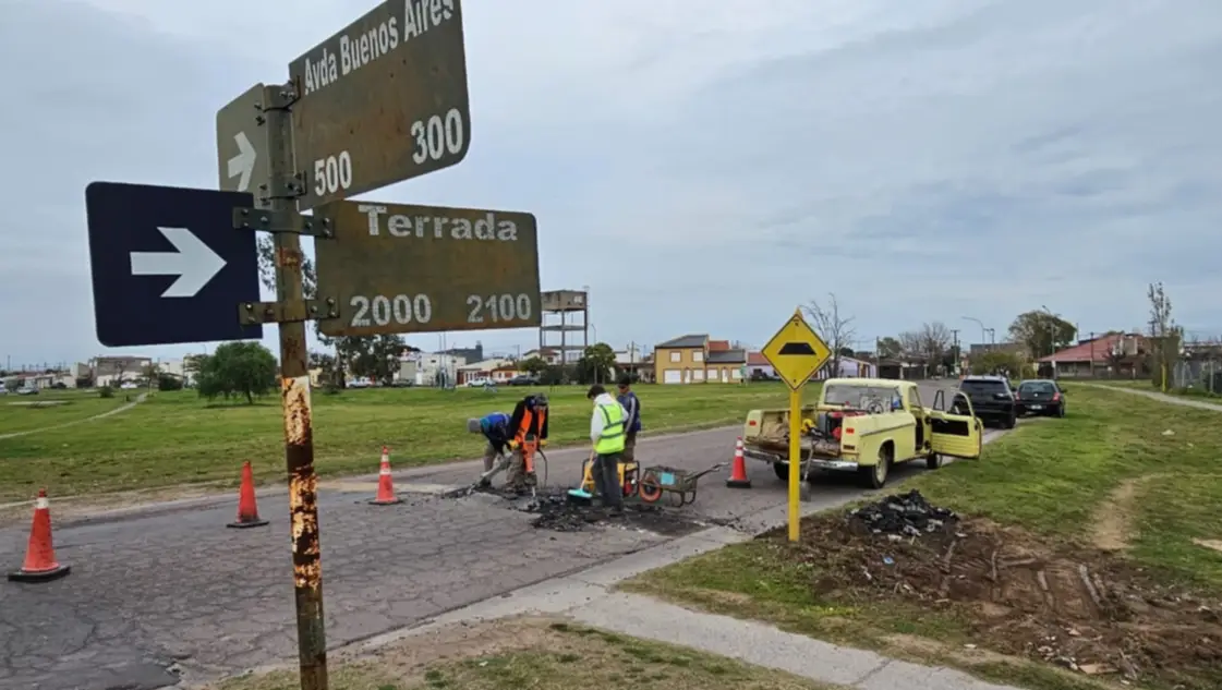 Los primeros 25 reductores de velocidad que retirará el Municipio